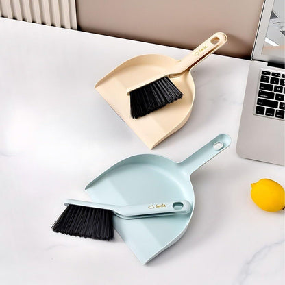 QuickSweep – Mini Dustpan & Brush Cleaning Set