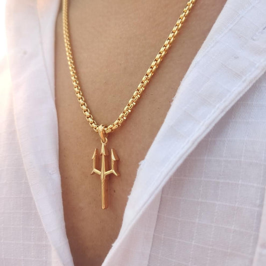 Divine Strength – Gold Plated Trishul Pendant Chain for Men
